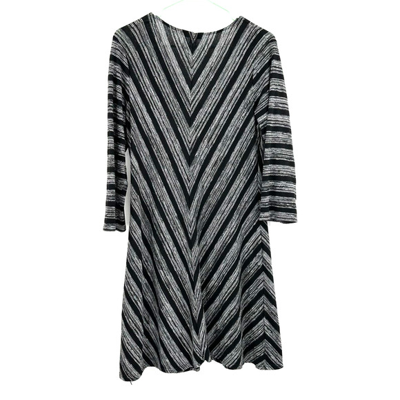 Max Edition size Medium petite‎ mp black white striped long sleeve dress - Picture 2 of 4